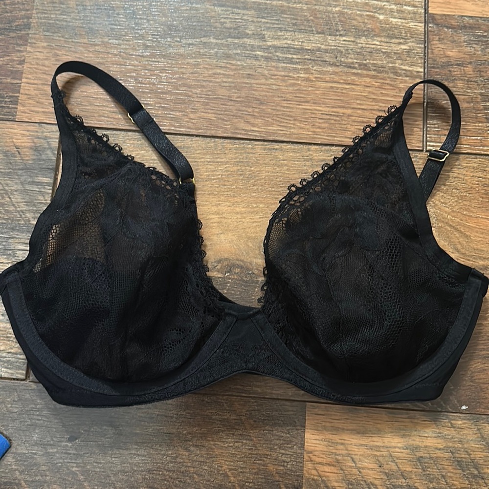 Soma sensual unlined plunge black lace bra Sz 38C